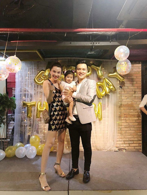 Thảo Nhi & Thiên Vũ được nhận xét là một trong những gia đình nghệ sĩ hạnh phúc nhất showbiz Việt.