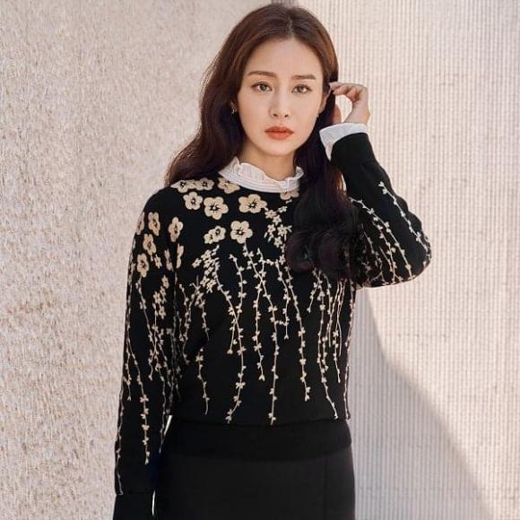 kim tae hee, bầu bí, giấu bụng, sao hàn 