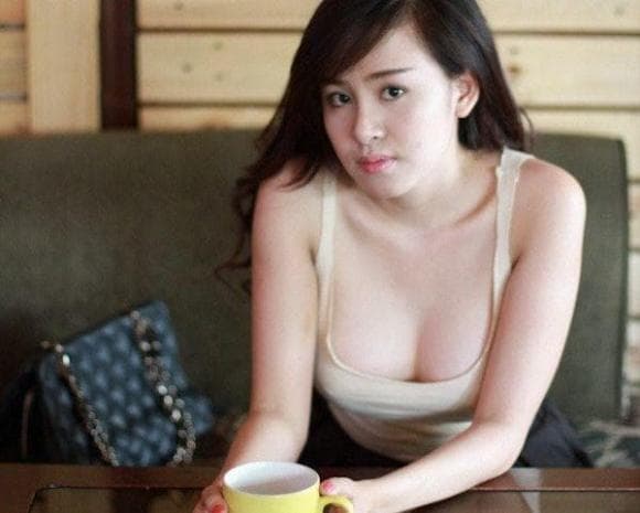 Bà Tưng, hot girl, Lê Thị Huyền Anh