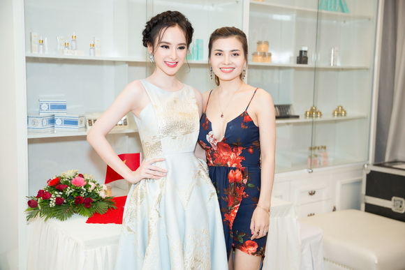 Ocean Beauty and Cosmetic, Angela Phương Trinh, Lepark Spa