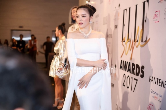 Hồ Ngọc Hà, Hà Hồ, Lý Nhã Kỳ, thảm đỏ Elle Style Award 2017, sao Việt