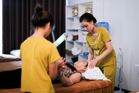 Jebu Beauty & Spa, Jebu spa quận Tân Phú, Chăm sóc da công nghệ cao