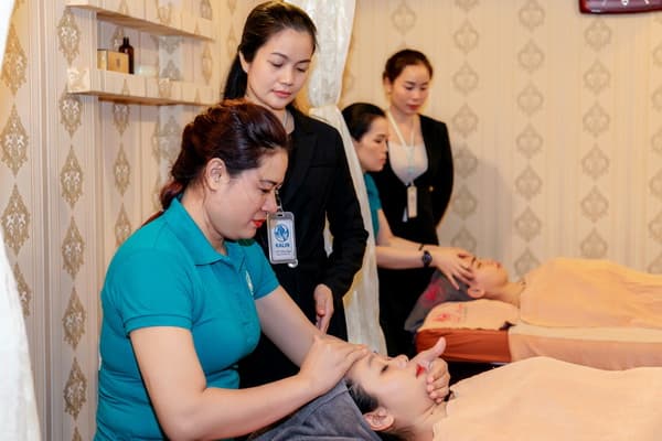 Kalin Spa, Lê Oanh, Đào tạo nghề spa