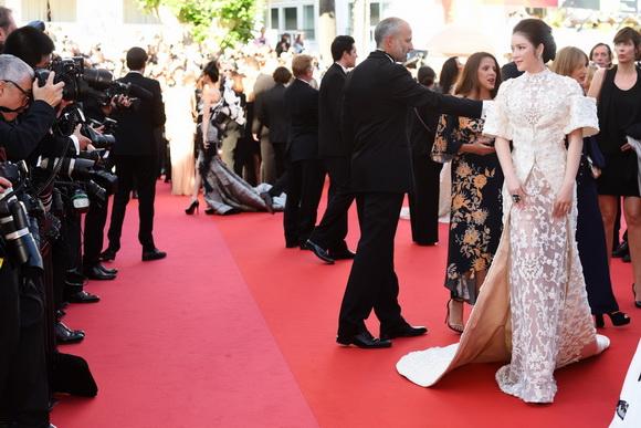 lý nhã kỳ, diễn viên lý nhã kỳ, cựu đại sứ du lịch, liên hoan phim cannes 2017, Lý Nhã Kỳ LHP Cannes 2017