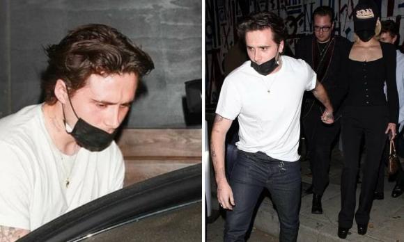 brooklyn beckham, dép lê, cậu cả nhà becks, sao hollywood