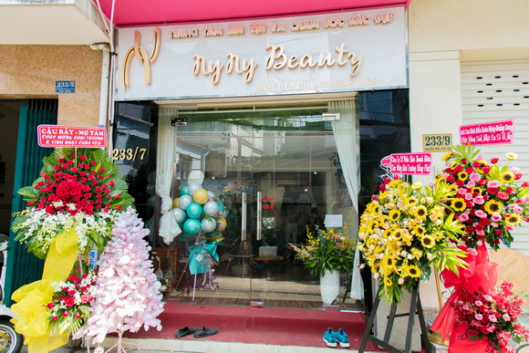 Ny Ny Beauty Spa, Tố Ny