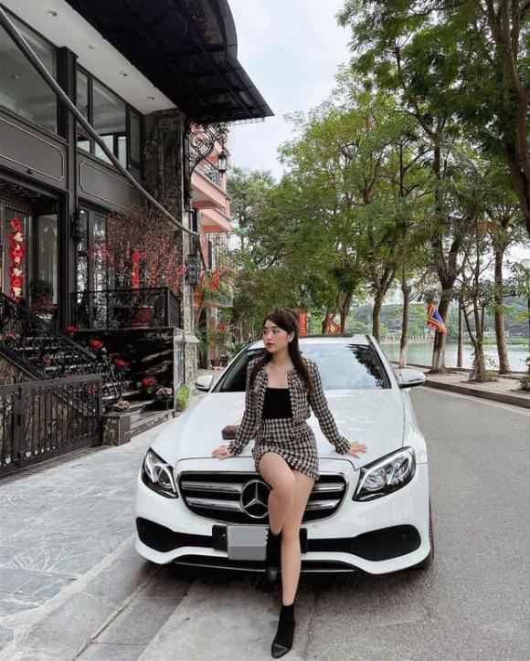 Hot girl sở hữu thân hình nóng bỏng, Lê Phương Anh, hot girl