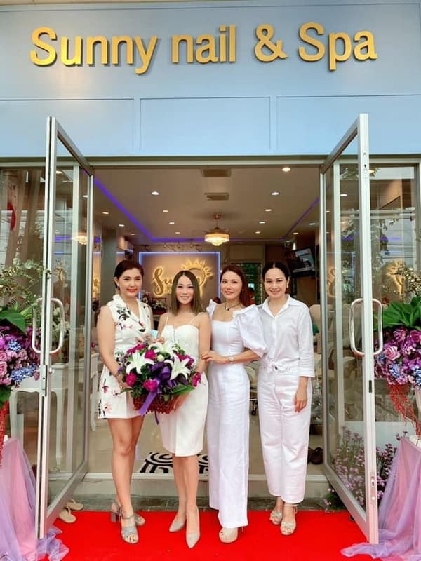 Xuân Nguyễn, Sunny Nail&Spa