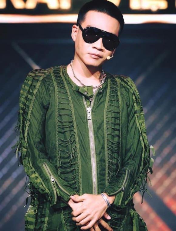 Wowy, Sao Việt, Nam rapper, Khỏa thân