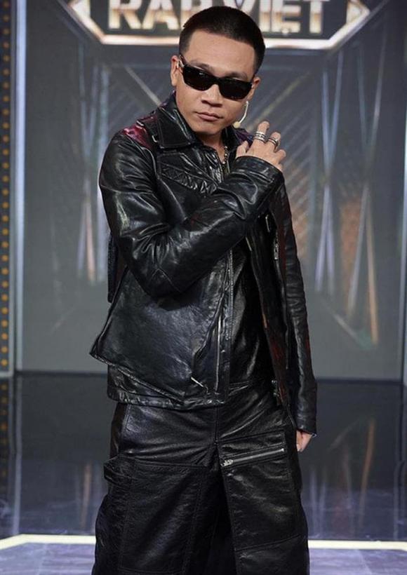 Wowy, Sao Việt, Nam rapper, Khỏa thân